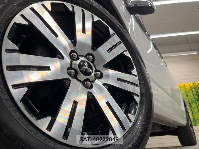 Mitsubishi DELICA 2024-10 8883528-13