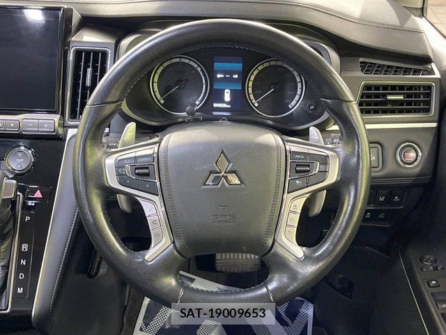 Mitsubishi DELICA 2022-08 8883530-11
