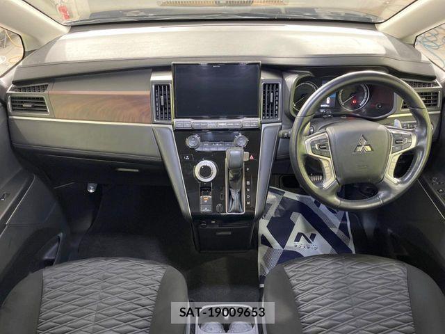Mitsubishi DELICA 2022-08 8883530-1