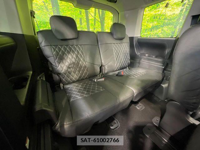 Mitsubishi DELICA 2025-06 8883526-10