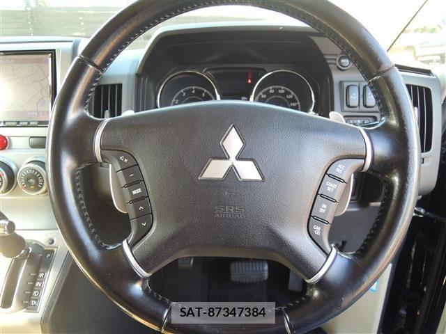 Mitsubishi DELICA 2011-08 8883533-14