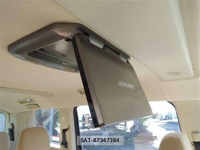 Mitsubishi DELICA 2011-08 8883533-18