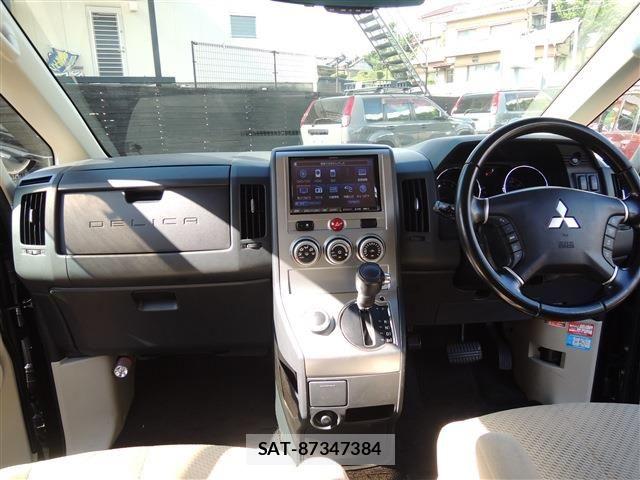 Mitsubishi DELICA 2011-08 8883533-25