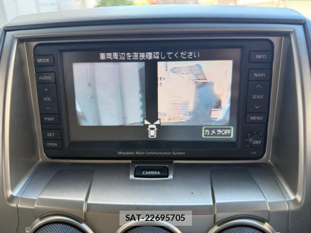 Mitsubishi DELICA 2007-10 8883532-22
