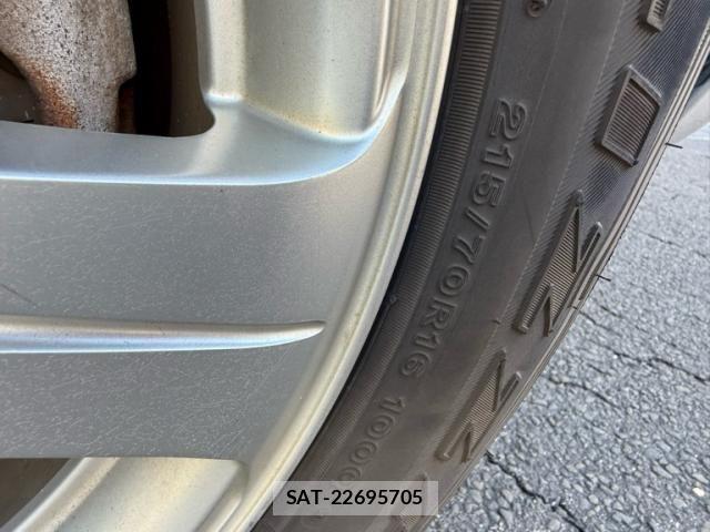 Mitsubishi DELICA 2007-10 8883532-26