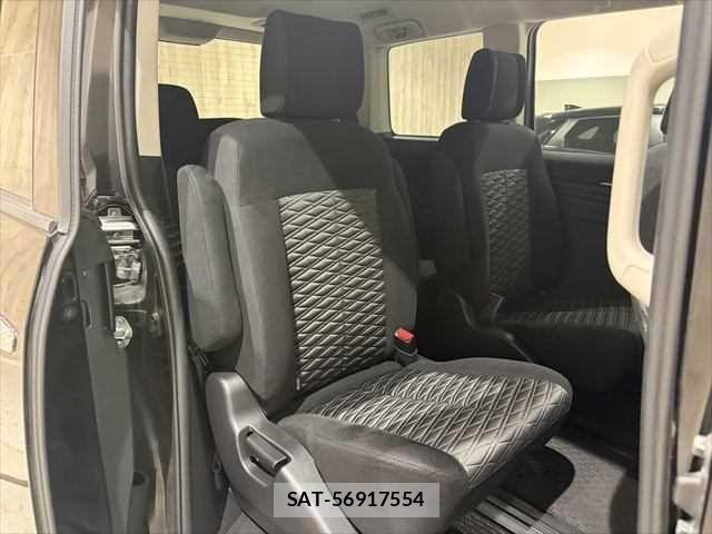 Mitsubishi DELICA 2021-02 8883531-10