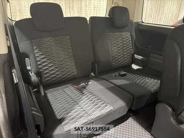 Mitsubishi DELICA 2021-02 8883531-11