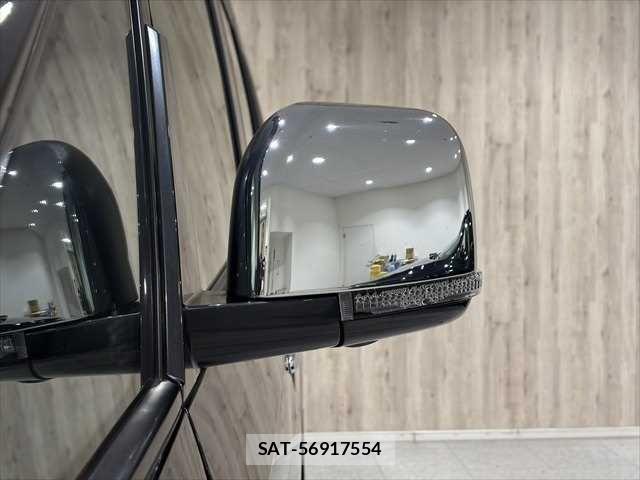 Mitsubishi DELICA 2021-02 8883531-29