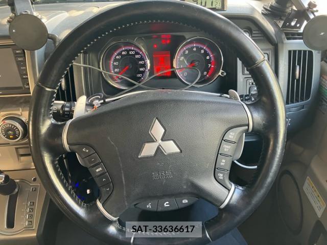 Mitsubishi DELICA 2007-09 8883537-12