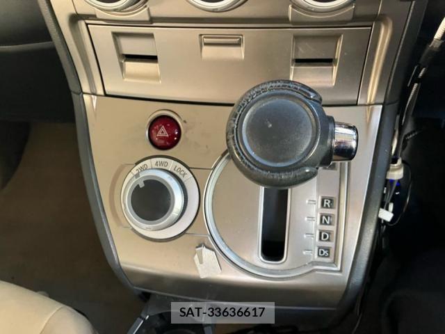 Mitsubishi DELICA 2007-09 8883537-14