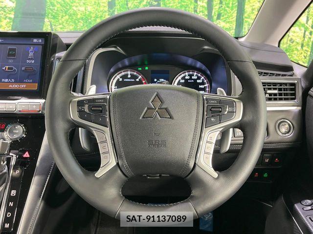 Mitsubishi DELICA 2025-11 8883525-11