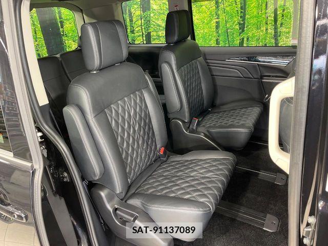 Mitsubishi DELICA 2025-11 8883525-8