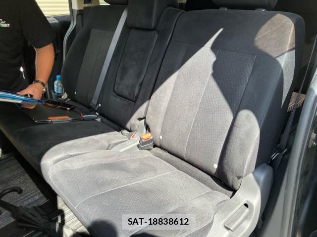Mitsubishi DELICA 2013-09 8883535-10