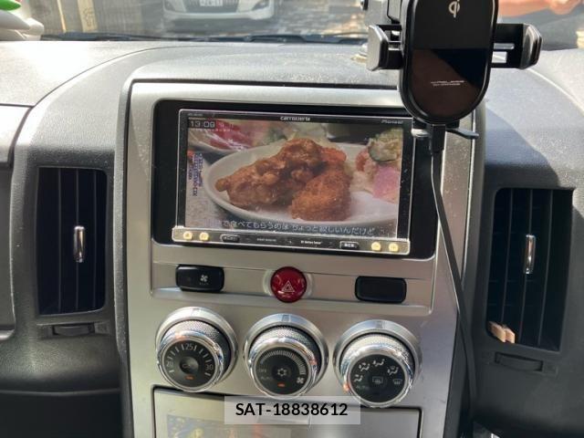 Mitsubishi DELICA 2013-09 8883535-18
