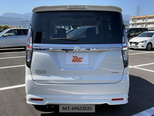 Mitsubishi DELICA D2 2024-03 7217601-13