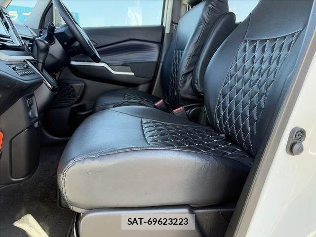 Mitsubishi DELICA D2 2024-03 7217601-16