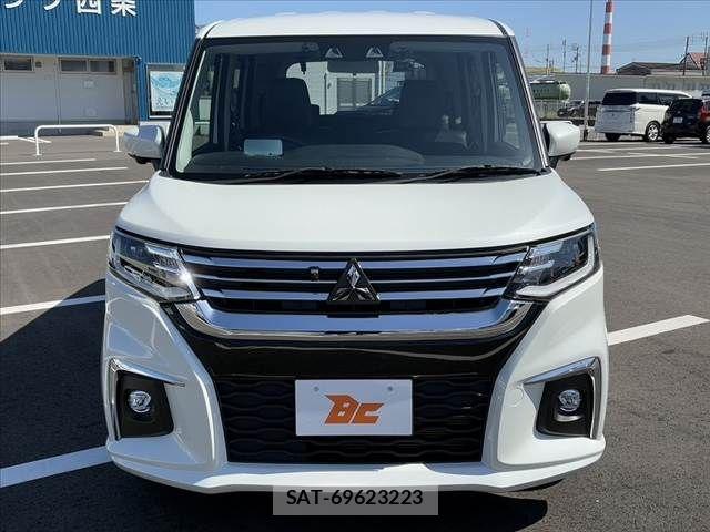 Mitsubishi DELICA D2 2024-03 7217601-8