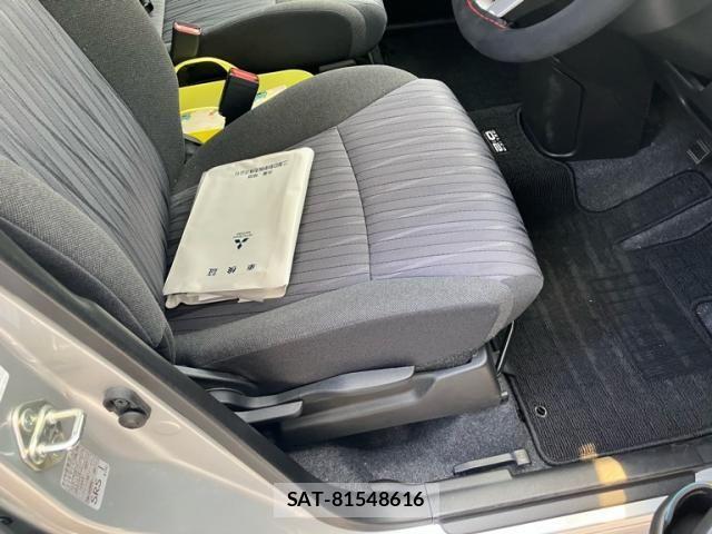 Mitsubishi DELICA D2 2023-02 8245064-7