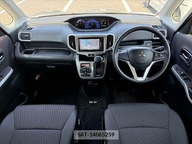 Mitsubishi DELICA D2 2017-09 8314231-1