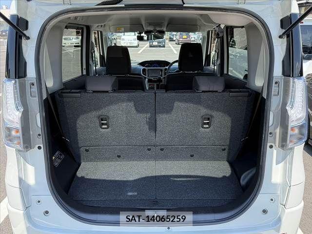 Mitsubishi DELICA D2 2017-09 8314231-19