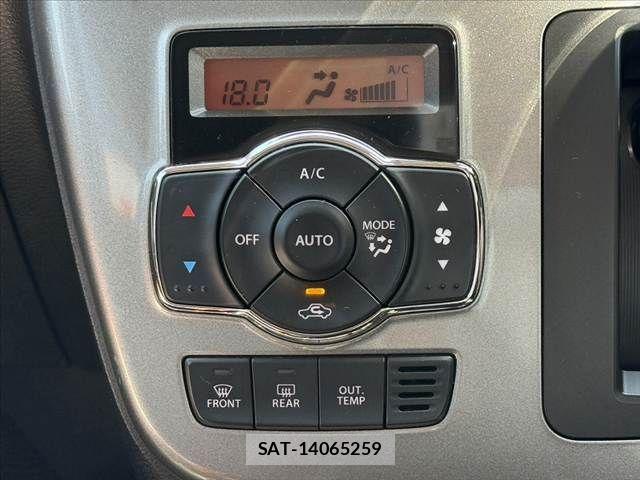 Mitsubishi DELICA D2 2017-09 8314231-29