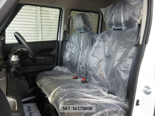 Mitsubishi DELICA MINI 2025-04 977057-12
