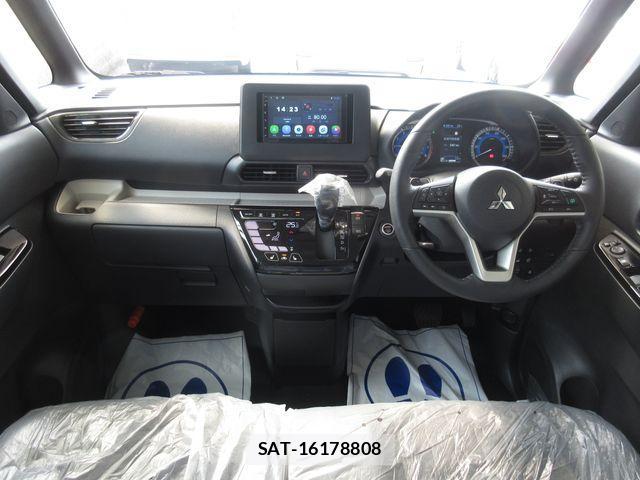 Mitsubishi DELICA MINI 2025-04 977057-15