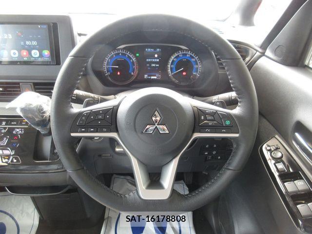Mitsubishi DELICA MINI 2025-04 977057-16
