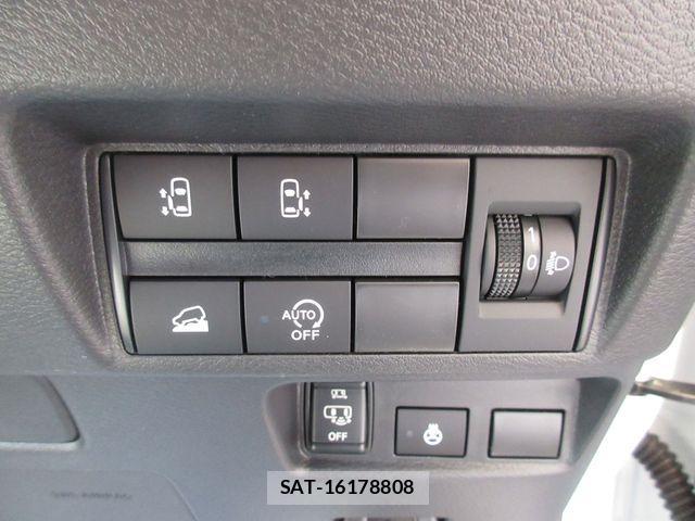 Mitsubishi DELICA MINI 2025-04 977057-23