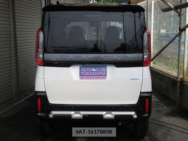 Mitsubishi DELICA MINI 2025-04 977057-25