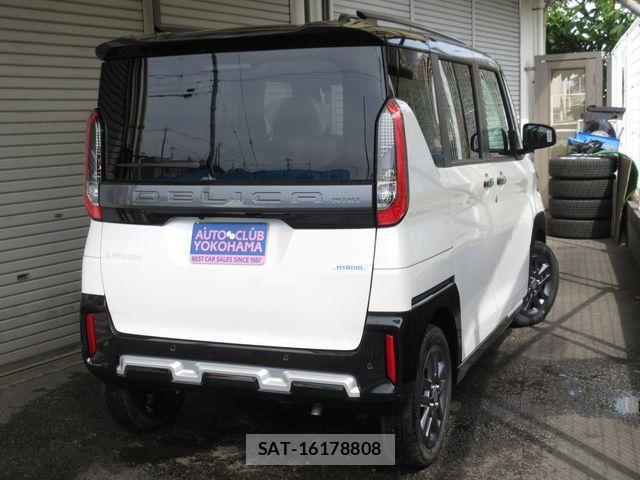 Mitsubishi DELICA MINI 2025-04 977057-27