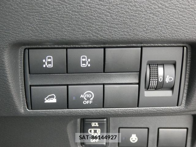 Mitsubishi DELICA MINI 2024-01 1281241-18