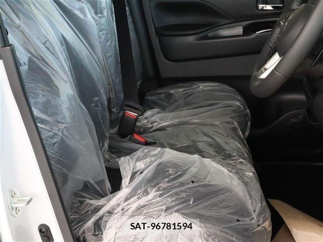Mitsubishi DELICA MINI 2025-07 1445392-14