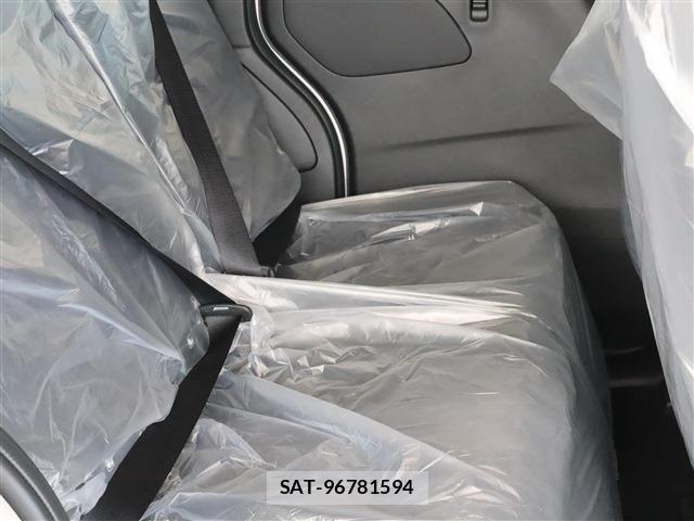 Mitsubishi DELICA MINI 2025-07 1445392-15