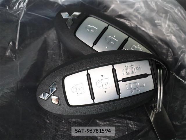 Mitsubishi DELICA MINI 2025-07 1445392-18