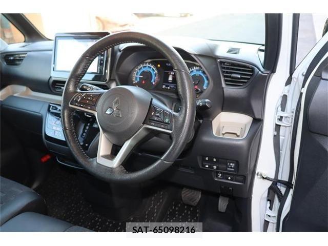 Mitsubishi DELICA MINI 2023-07 1472092-10