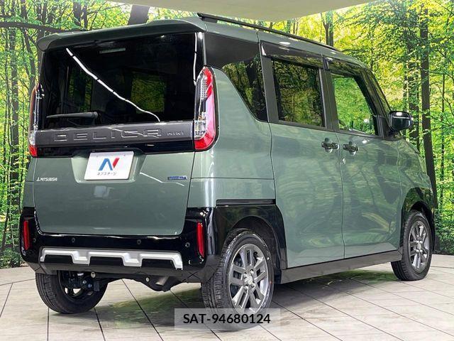 Mitsubishi DELICA MINI 2024-03 4041147-17