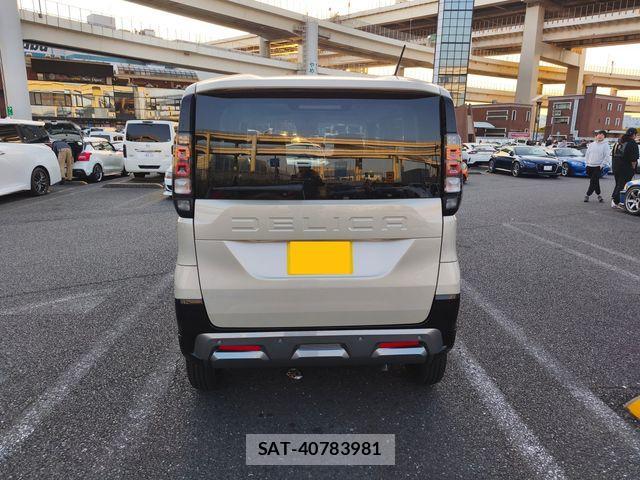 Mitsubishi DELICA MINI 2026-02 4041163-2