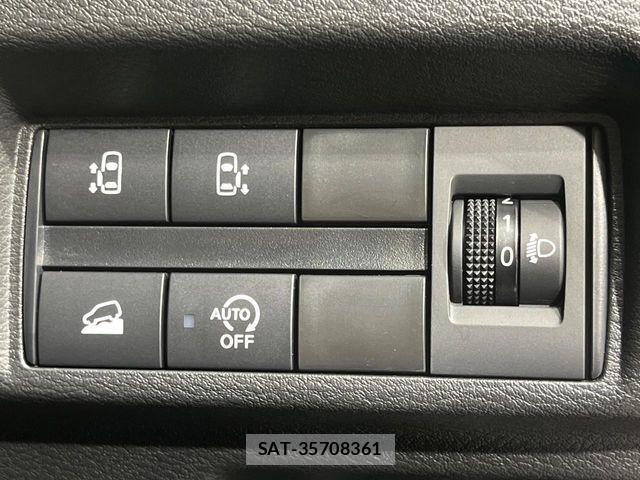 Mitsubishi DELICA MINI 2024-06 4590963-2
