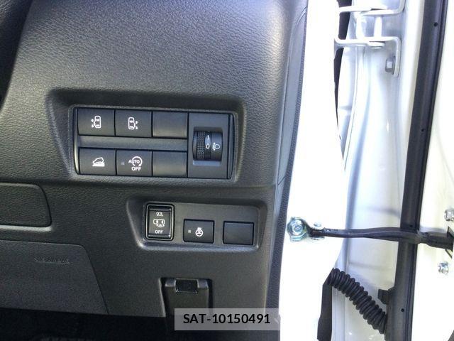 Mitsubishi DELICA MINI 2025-07 4590949-10