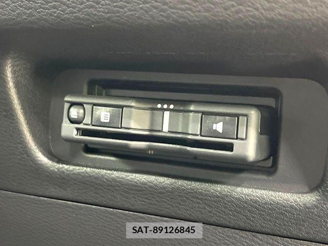 Mitsubishi DELICA MINI 2024-06 4590937-7