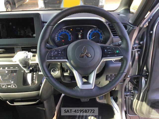 Mitsubishi DELICA MINI 2025-06 4638676-7