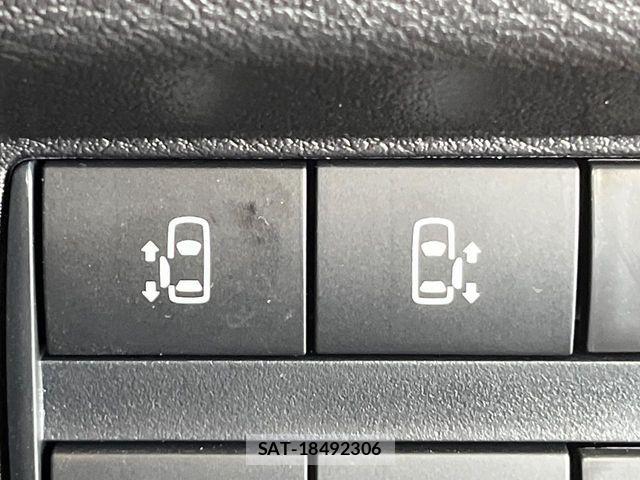 Mitsubishi DELICA MINI 2025-07 4938523-6