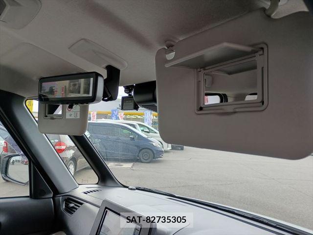 Mitsubishi DELICA MINI 2024-02 5866743-25