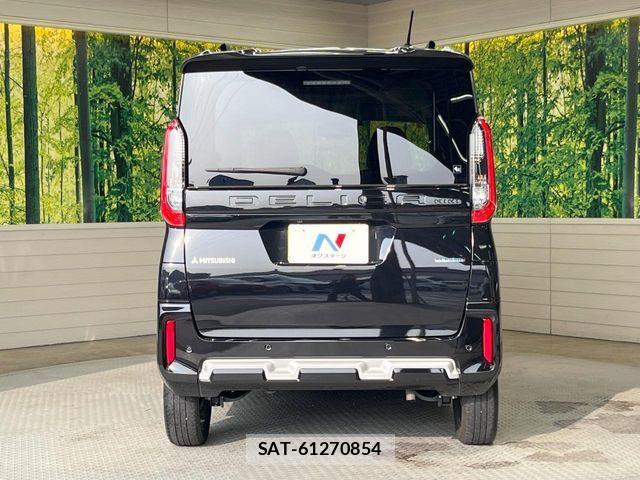 Mitsubishi DELICA MINI 2023-09 6004037-14