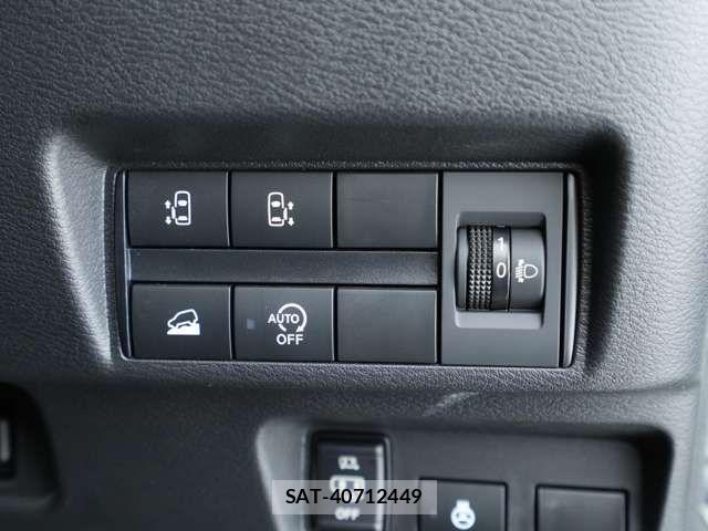 Mitsubishi DELICA MINI 2023-10 6004017-12