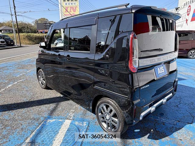 Mitsubishi DELICA MINI 2024-03 6243566-9