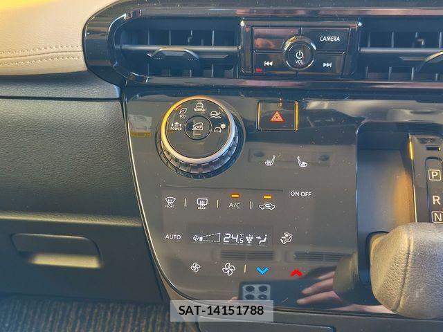 Mitsubishi DELICA MINI 2025-12 6303762-15