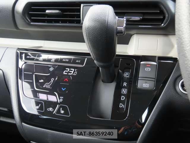 Mitsubishi DELICA MINI 2023-10 6303768-13