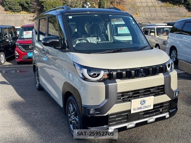 Mitsubishi DELICA MINI 2024-11 6496940-4